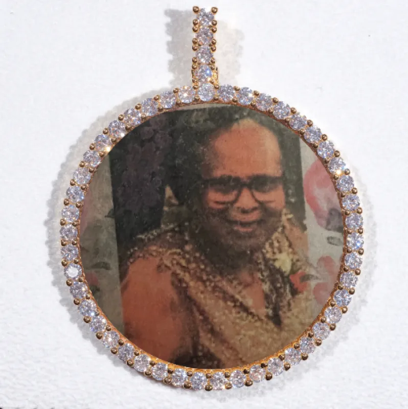 LARGE 3D CIRCLE CUSTOM PICTURE PENDANT sold by The GUU Shop