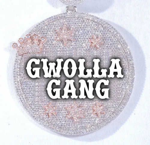 CUSTOM LETTER NECKLACE 3D BIG CROWN DISC sold by The GUU Shop