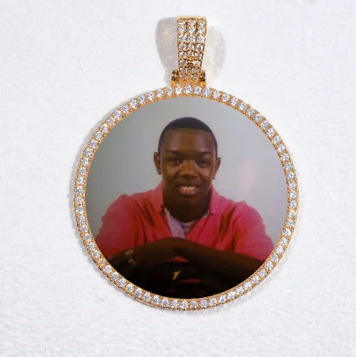 MEDIUM 3D CIRCLE CUSTOM PICTURE PENDANT sold by The GUU Shop