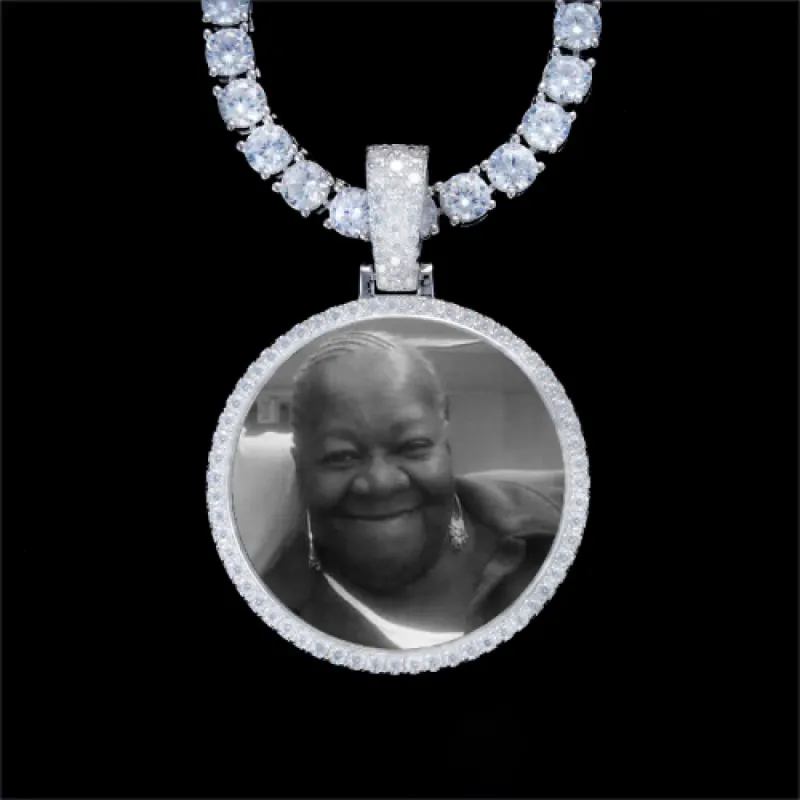 925S & VVS Moissanite 3D Circle Custom Picture Pendant sold by The GUU Shop