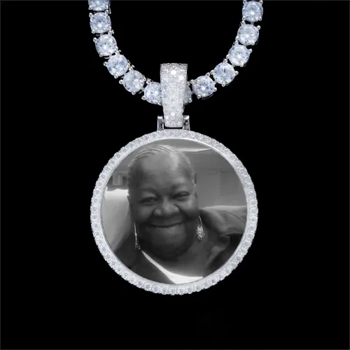 925S & VVS Moissanite 3D Circle Custom Picture Pendant sold by The GUU Shop