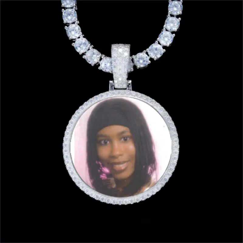 925S & VVS Moissanite 3D Circle Custom Picture Pendant made by The GUU Shop