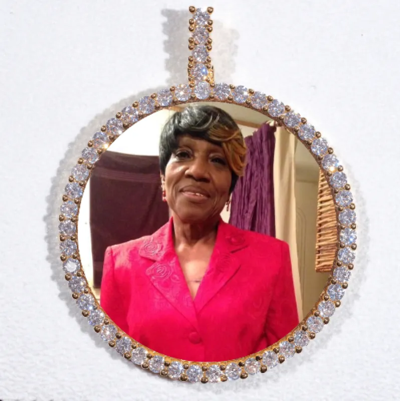 LARGE 3D CIRCLE CUSTOM PICTURE PENDANT sold by The GUU Shop