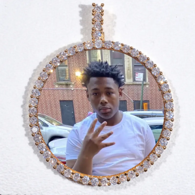 LARGE 3D CIRCLE CUSTOM PICTURE PENDANT made by The GUU Shop