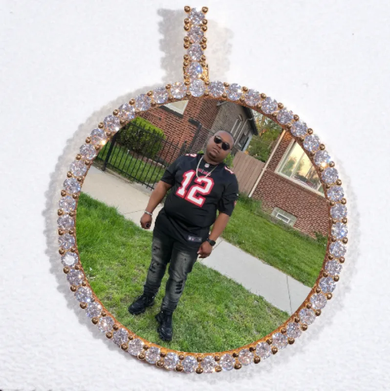 LARGE 3D CIRCLE CUSTOM PICTURE PENDANT sold by The GUU Shop