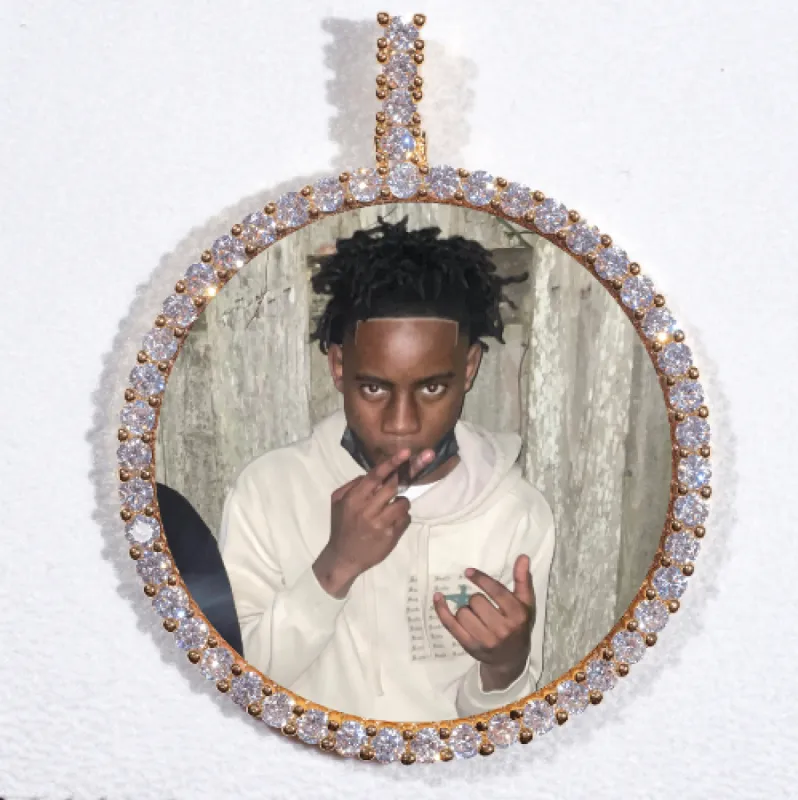 LARGE 3D CIRCLE CUSTOM PICTURE PENDANT made by The GUU Shop