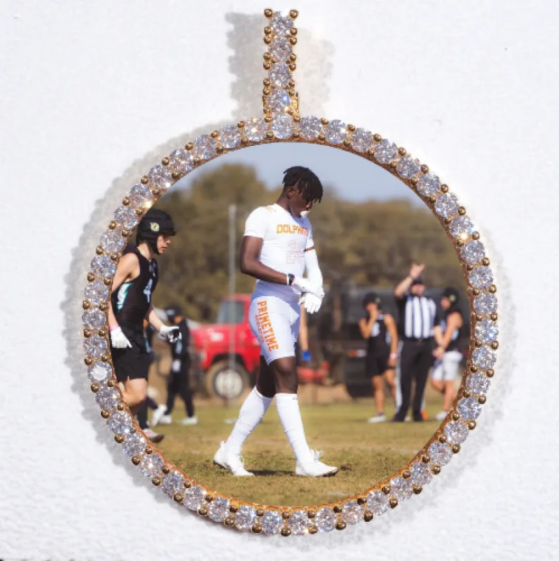 LARGE 3D CIRCLE CUSTOM PICTURE PENDANT sold by The GUU Shop