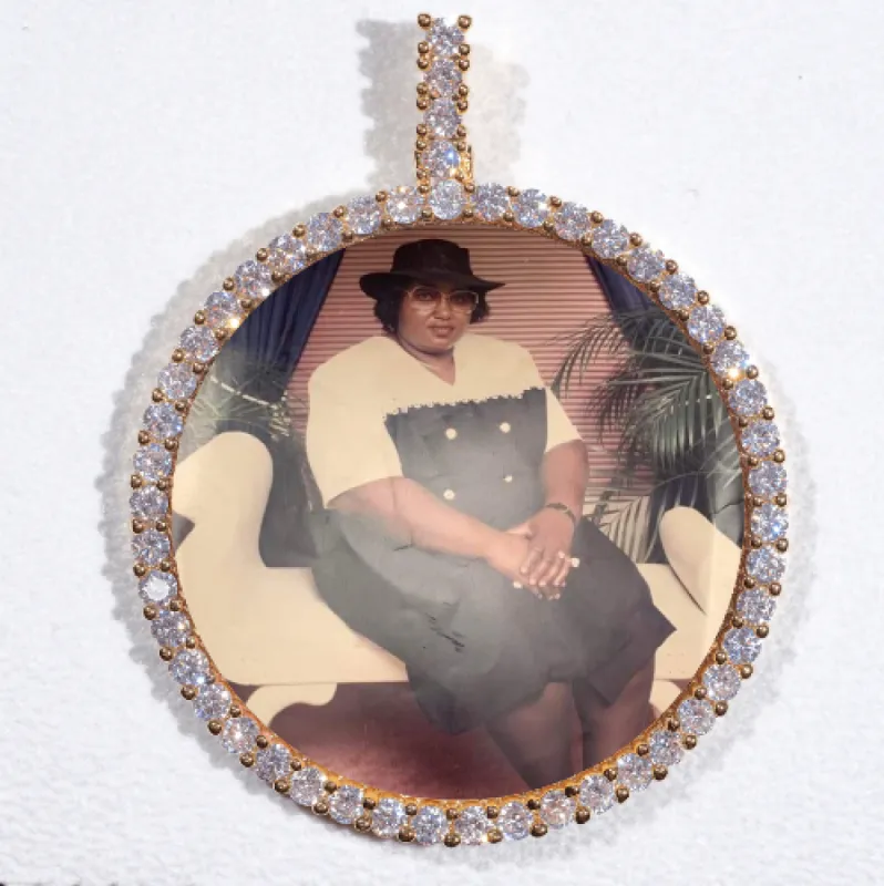 LARGE 3D CIRCLE CUSTOM PICTURE PENDANT sold by The GUU Shop
