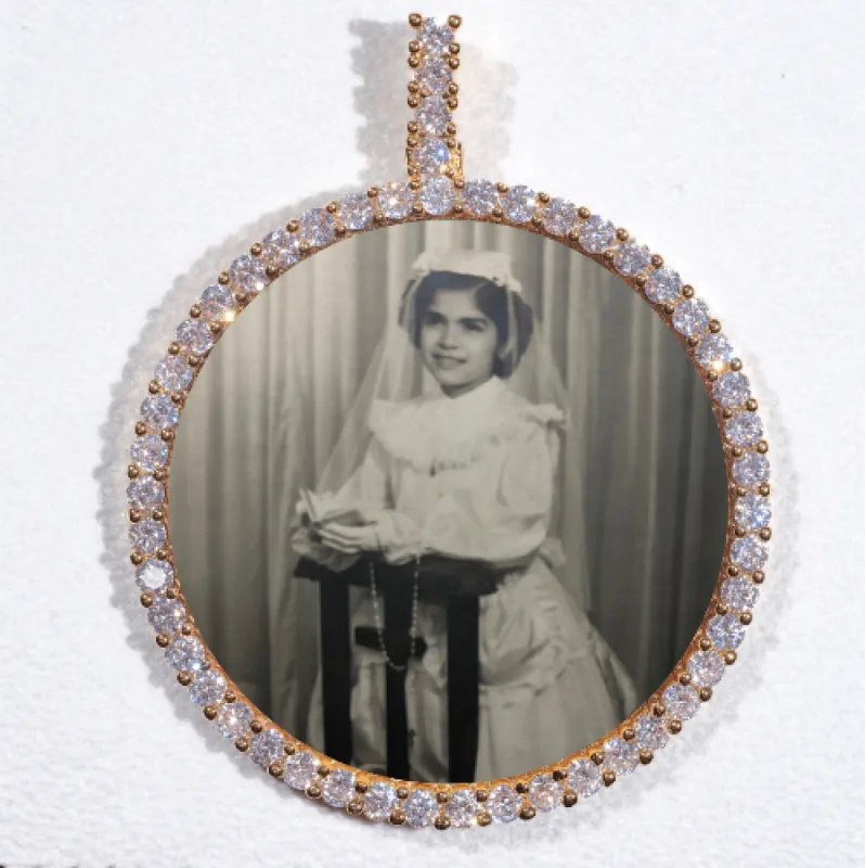 LARGE 3D CIRCLE CUSTOM PICTURE PENDANT sold by The GUU Shop