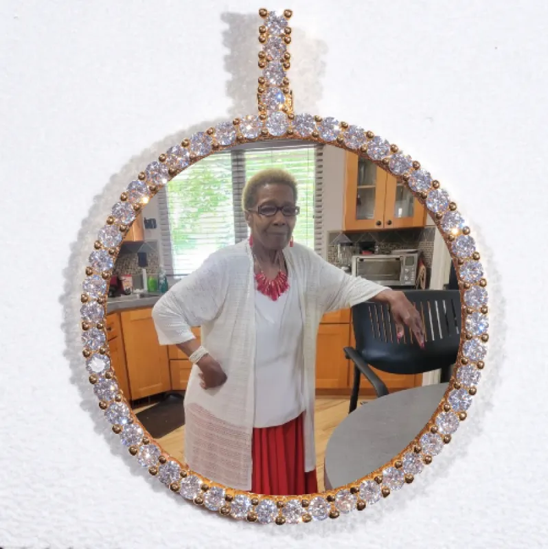 LARGE 3D CIRCLE CUSTOM PICTURE PENDANT sold by The GUU Shop