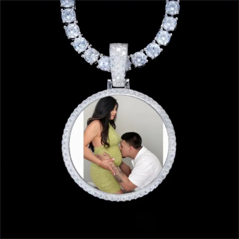 925S & VVS Moissanite 3D Circle Custom Picture Pendant sold by The GUU Shop