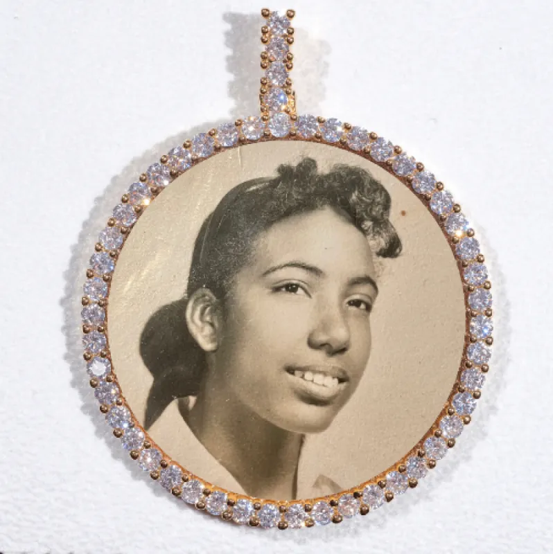 LARGE 3D CIRCLE CUSTOM PICTURE PENDANT sold by The GUU Shop