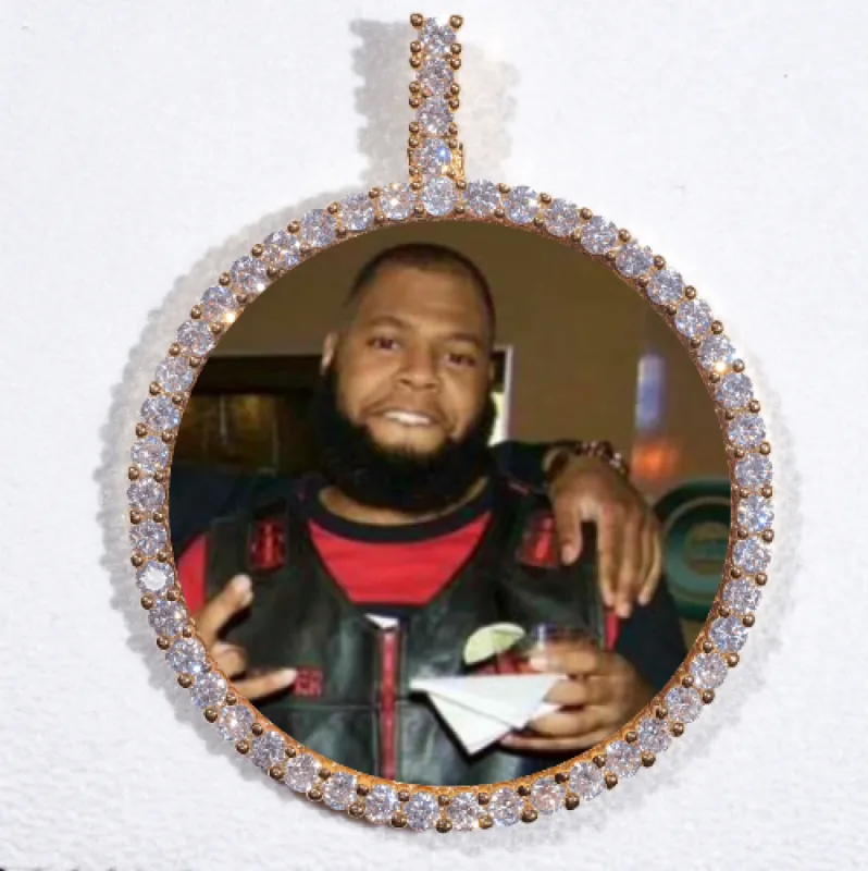 LARGE 3D CIRCLE CUSTOM PICTURE PENDANT made by The GUU Shop