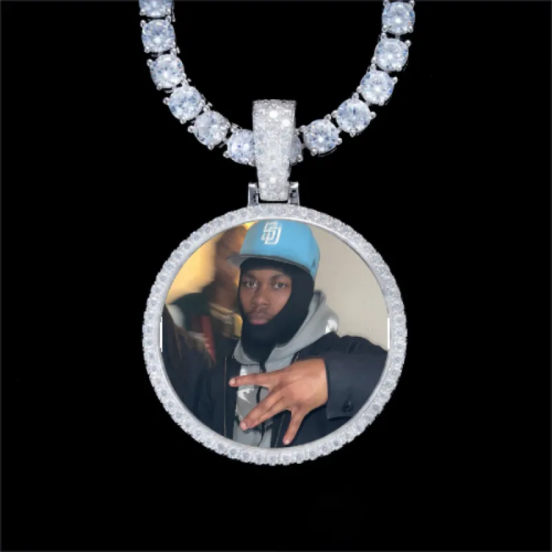 925S & VVS Moissanite 3D Circle Custom Picture Pendant made by The GUU Shop