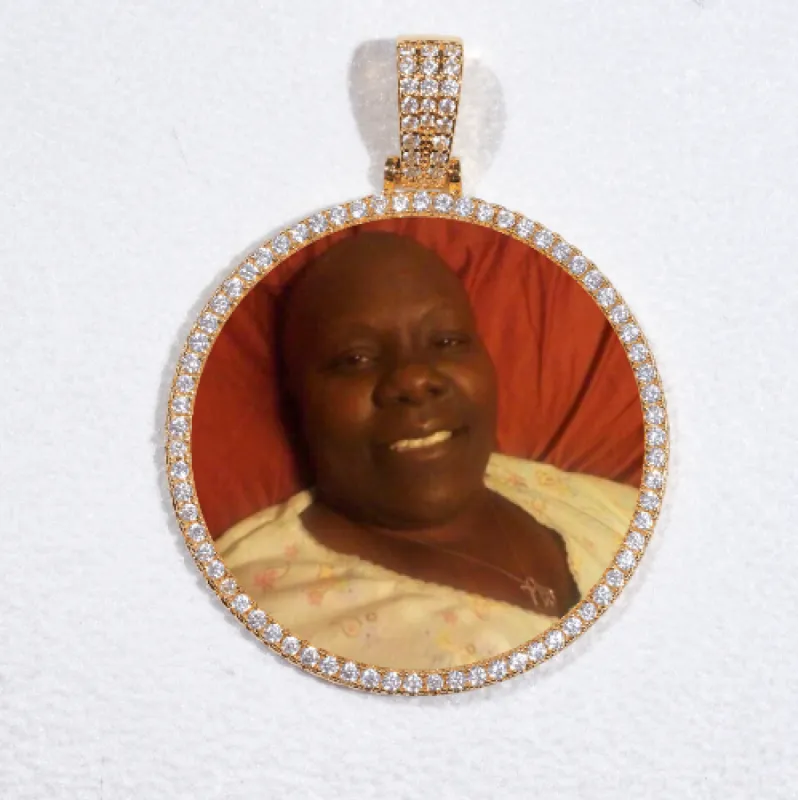 MEDIUM 3D CIRCLE CUSTOM PICTURE PENDANT sold by The GUU Shop