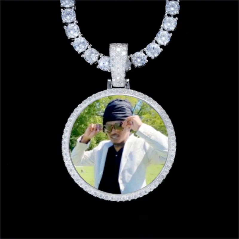 925S & VVS Moissanite 3D Circle Custom Picture Pendant sold by The GUU Shop