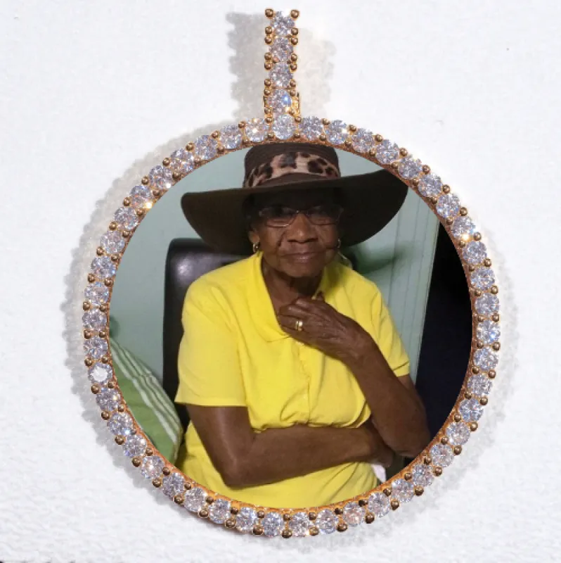 LARGE 3D CIRCLE CUSTOM PICTURE PENDANT sold by The GUU Shop