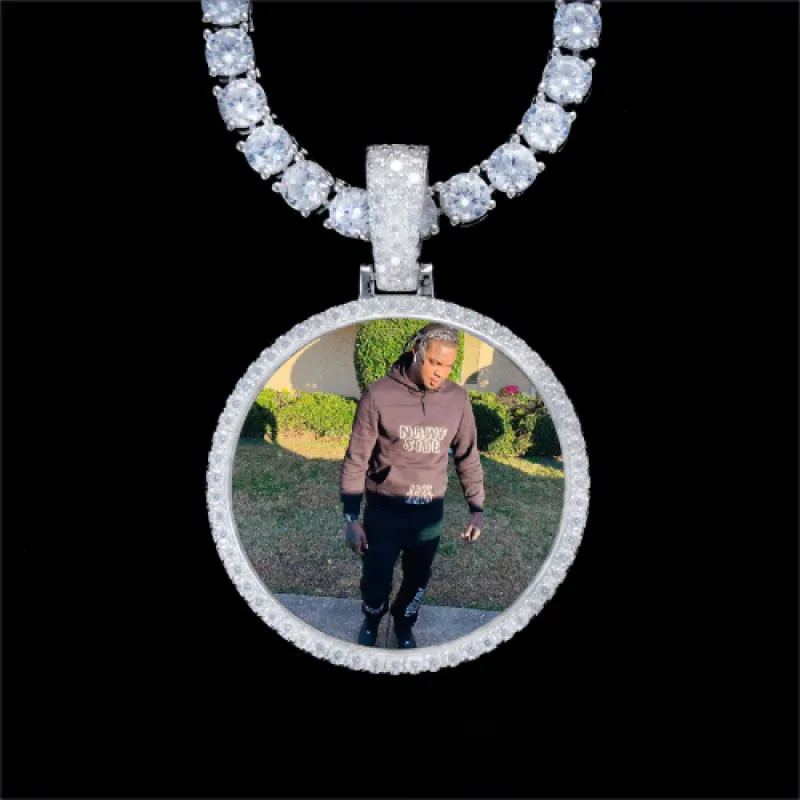 925S & VVS Moissanite 3D Circle Custom Picture Pendant sold by The GUU Shop