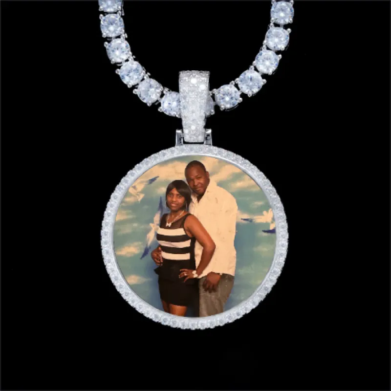 925S & VVS Moissanite 3D Circle Custom Picture Pendant sold by The GUU Shop