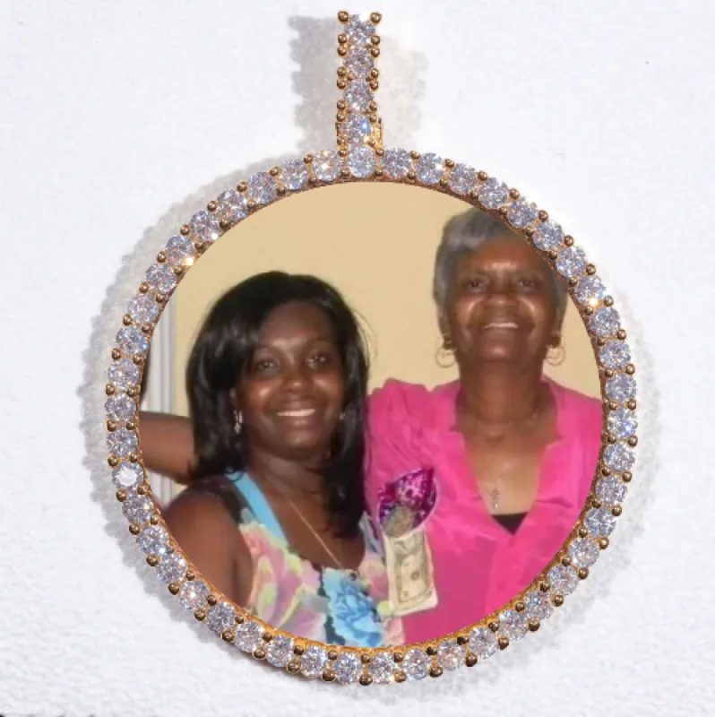 LARGE 3D CIRCLE CUSTOM PICTURE PENDANT sold by The GUU Shop