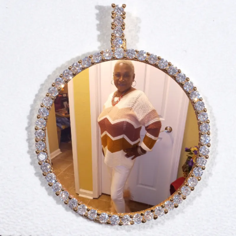 LARGE 3D CIRCLE CUSTOM PICTURE PENDANT sold by The GUU Shop