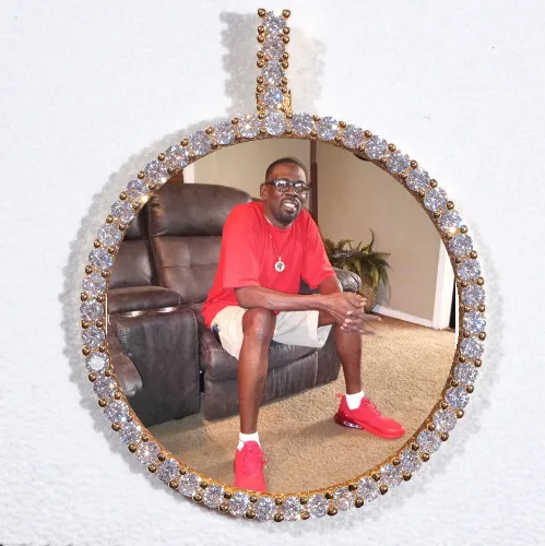 LARGE 3D CIRCLE CUSTOM PICTURE PENDANT sold by The GUU Shop