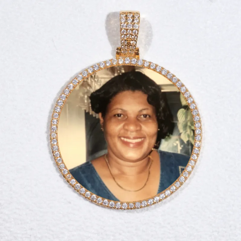 MEDIUM 3D CIRCLE CUSTOM PICTURE PENDANT sold by The GUU Shop