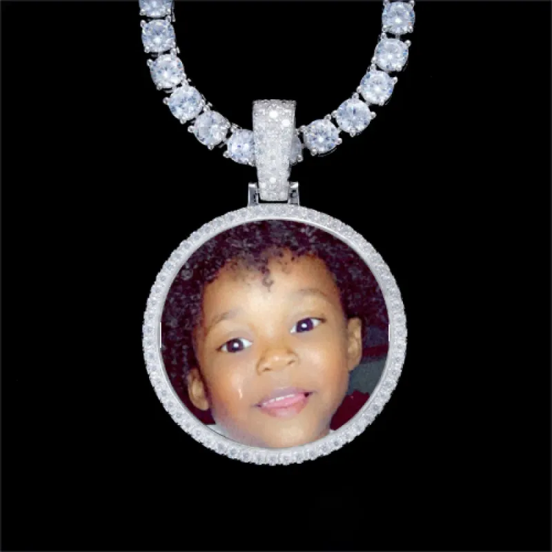 925S & VVS Moissanite 3D Circle Custom Picture Pendant made by The GUU Shop