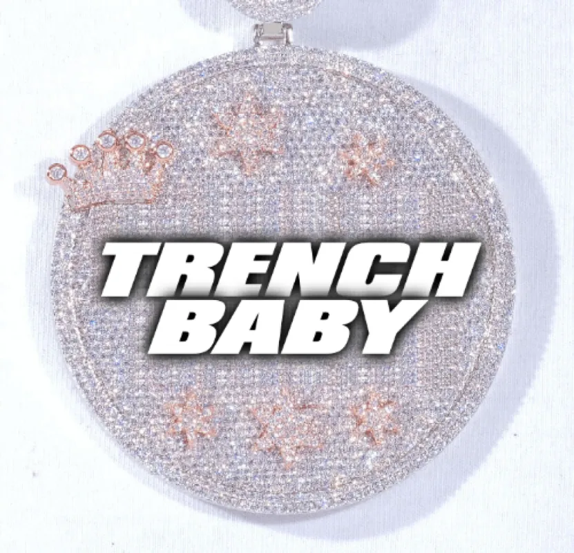 CUSTOM LETTER NECKLACE 3D BIG CROWN DISC made by The GUU Shop