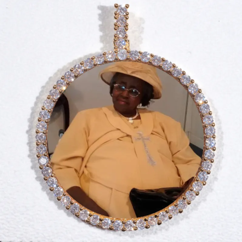 LARGE 3D CIRCLE CUSTOM PICTURE PENDANT sold by The GUU Shop