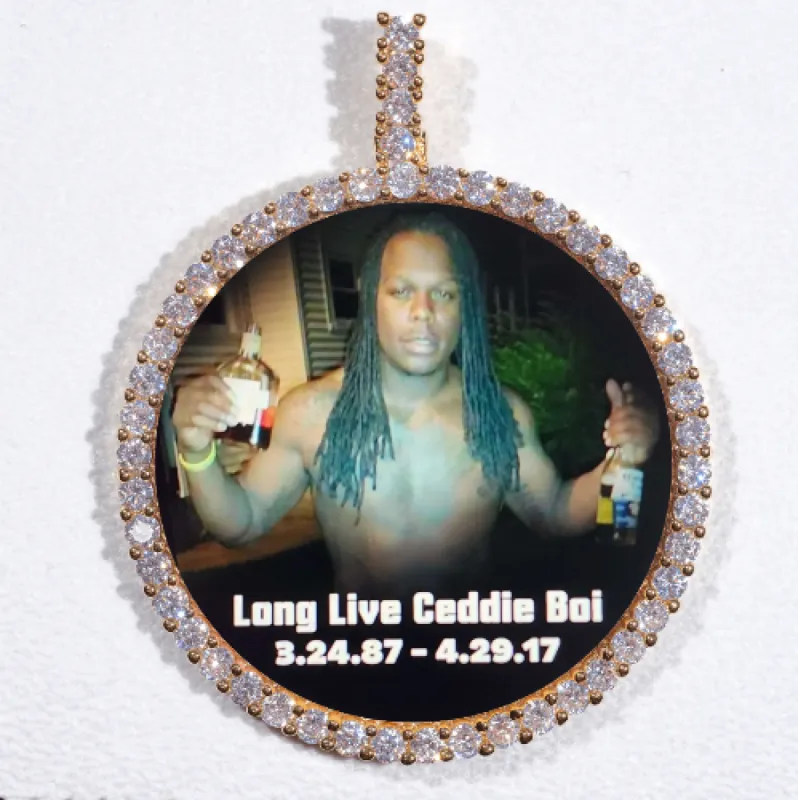 LARGE 3D CIRCLE CUSTOM PICTURE PENDANT made by The GUU Shop