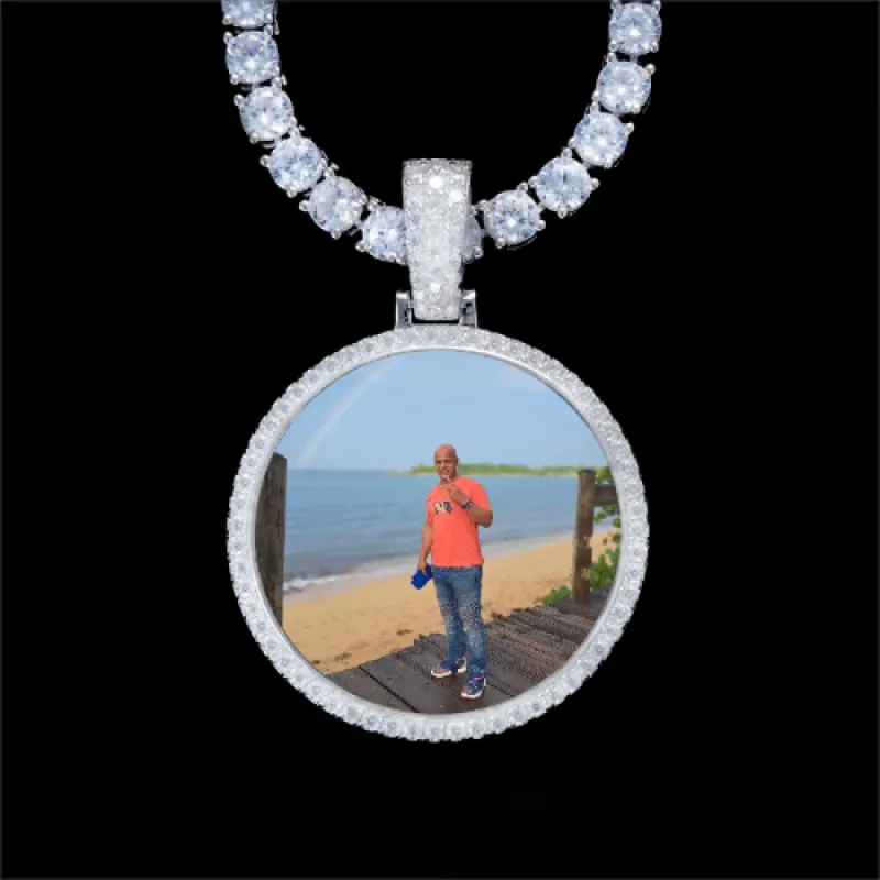 925S & VVS Moissanite 3D Circle Custom Picture Pendant sold by The GUU Shop