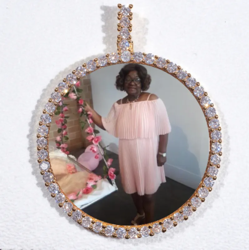 LARGE 3D CIRCLE CUSTOM PICTURE PENDANT sold by The GUU Shop