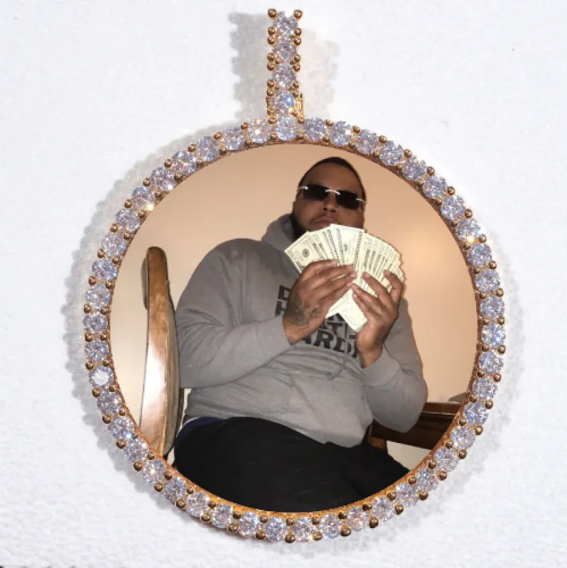 LARGE 3D CIRCLE CUSTOM PICTURE PENDANT sold by The GUU Shop