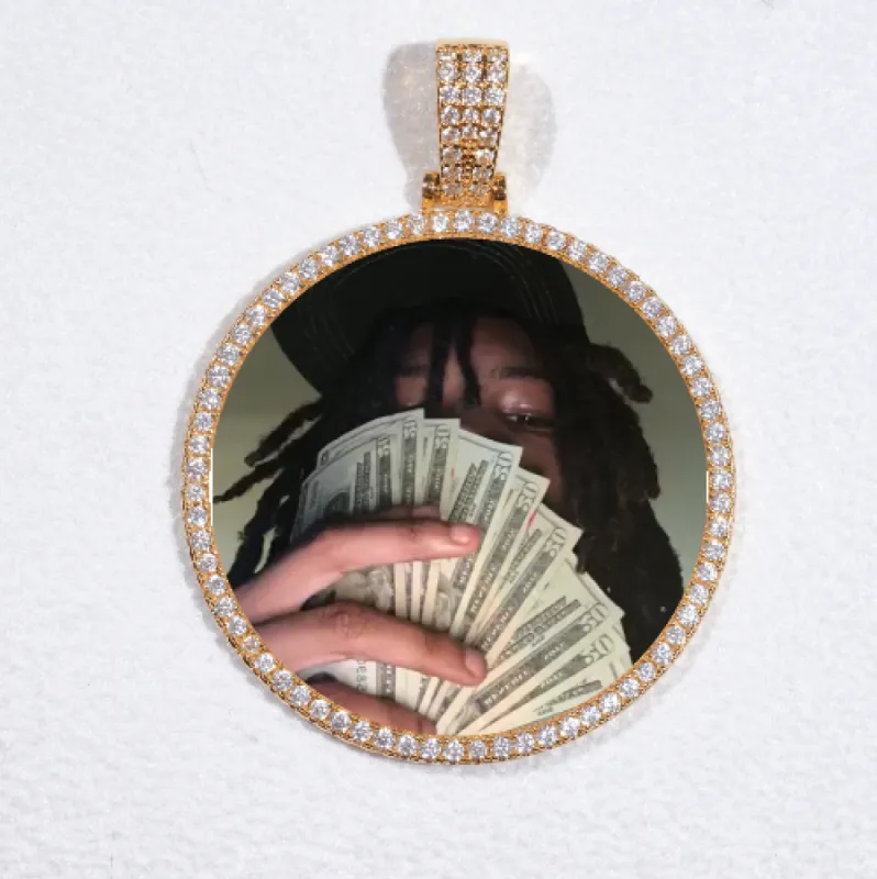 MEDIUM 3D CIRCLE CUSTOM PICTURE PENDANT made by The GUU Shop