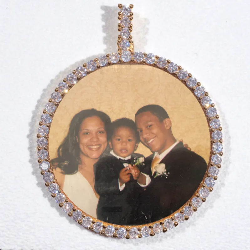 LARGE 3D CIRCLE CUSTOM PICTURE PENDANT sold by The GUU Shop