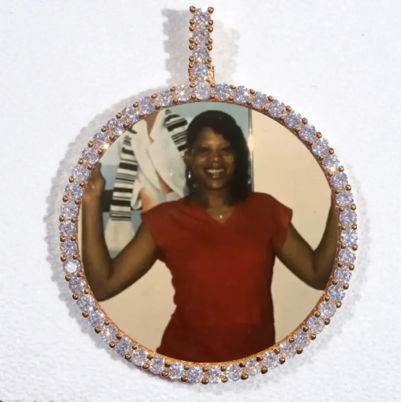 LARGE 3D CIRCLE CUSTOM PICTURE PENDANT sold by The GUU Shop