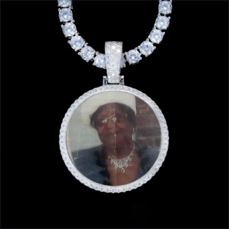925S & VVS Moissanite 3D Circle Custom Picture Pendant sold by The GUU Shop
