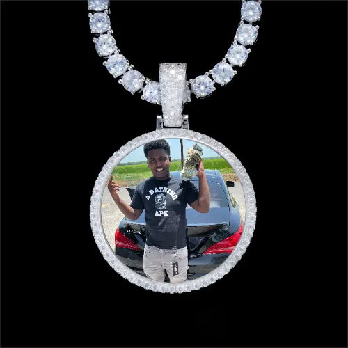 925S & VVS Moissanite 3D Circle Custom Picture Pendant sold by The GUU Shop