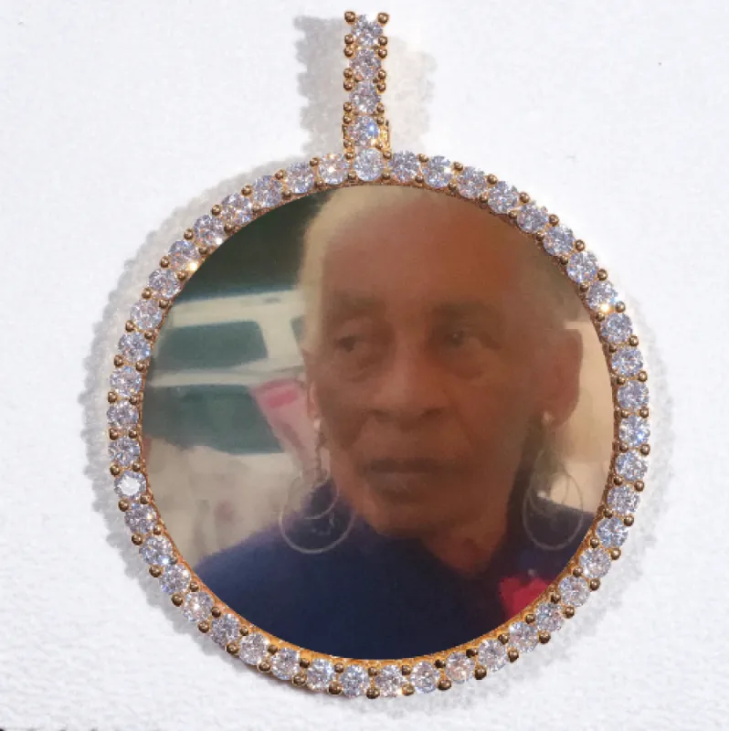 LARGE 3D CIRCLE CUSTOM PICTURE PENDANT sold by The GUU Shop