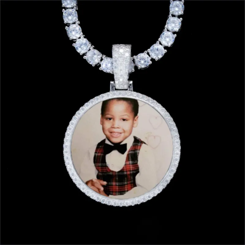 925S & VVS Moissanite 3D Circle Custom Picture Pendant sold by The GUU Shop