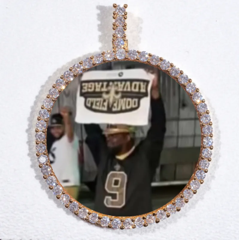 LARGE 3D CIRCLE CUSTOM PICTURE PENDANT sold by The GUU Shop