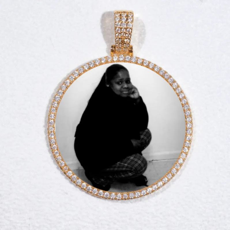MEDIUM 3D CIRCLE CUSTOM PICTURE PENDANT sold by The GUU Shop