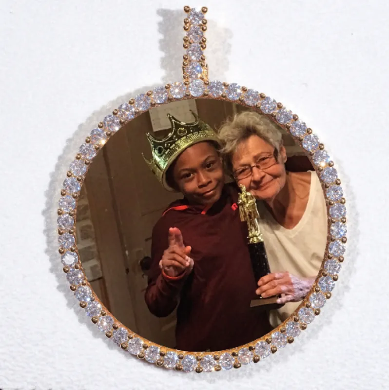 LARGE 3D CIRCLE CUSTOM PICTURE PENDANT sold by The GUU Shop