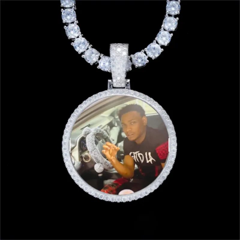 925S & VVS Moissanite 3D Circle Custom Picture Pendant made by The GUU Shop