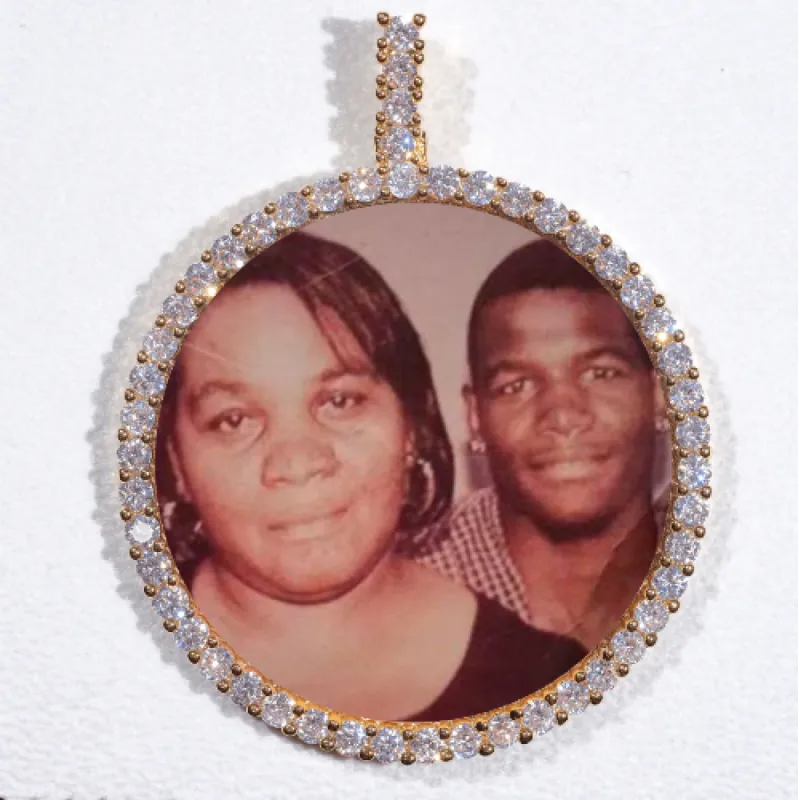 LARGE 3D CIRCLE CUSTOM PICTURE PENDANT sold by The GUU Shop