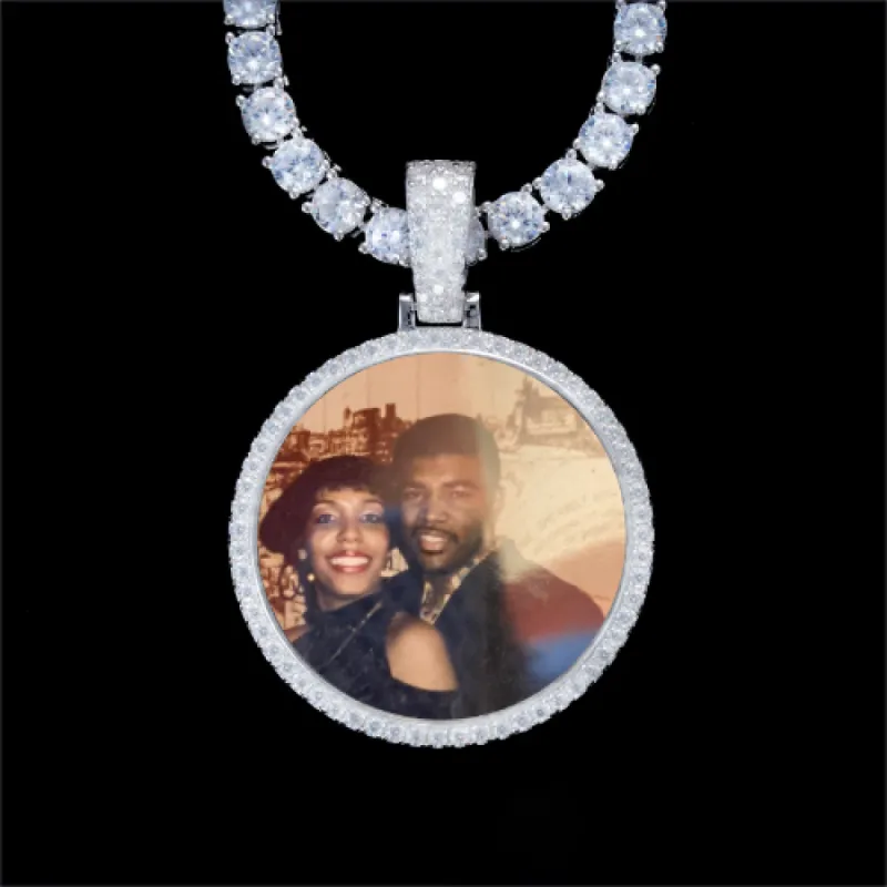 925S & VVS Moissanite 3D Circle Custom Picture Pendant sold by The GUU Shop