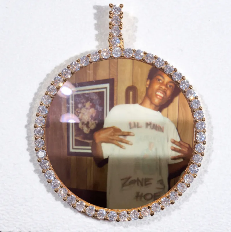 LARGE 3D CIRCLE CUSTOM PICTURE PENDANT sold by The GUU Shop