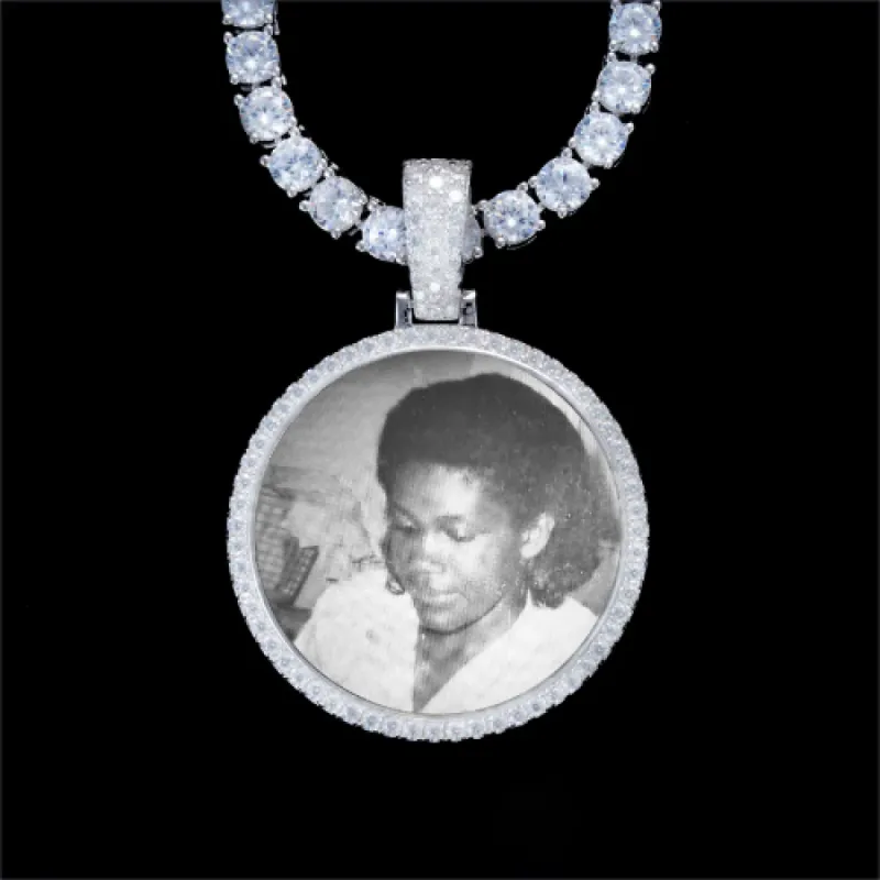 925S & VVS Moissanite 3D Circle Custom Picture Pendant sold by The GUU Shop