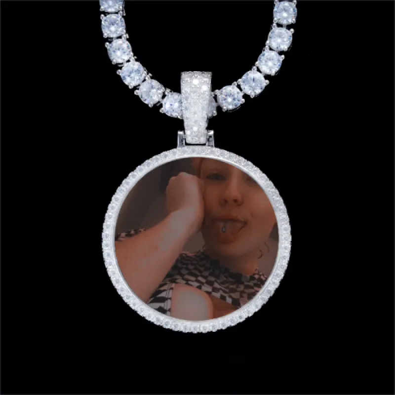 925S & VVS Moissanite 3D Circle Custom Picture Pendant sold by The GUU Shop